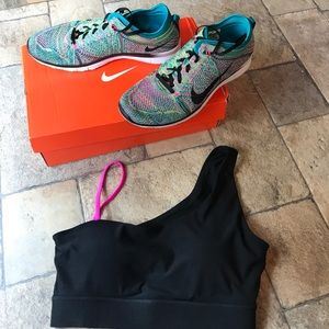 NIKE women's free TR flyknit size 8.5